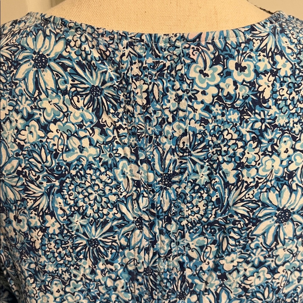 EUC, LILY PULITZER BLUE FLORAL HOLLIE TUNIC TOP SIZE XL - Picture 9 of 11